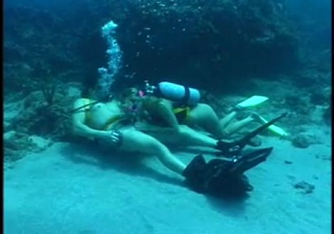 Порно видео девушки с аквалангом